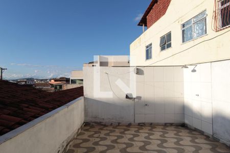 Terraço de casa à venda com 3 quartos, 150m² em  Santa Amélia, Belo Horizonte