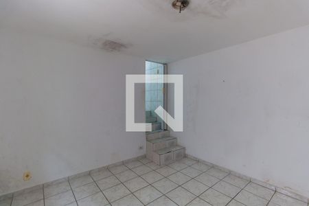 Quarto 1 de casa para alugar com 2 quartos, 80m² em Vila Bancaria, São Paulo