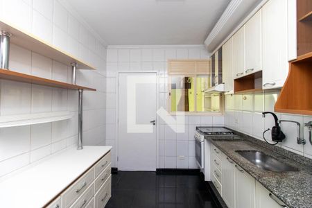 Cozinha de casa de condomínio para alugar com 2 quartos, 80m² em Vila Nova Mazzei, São Paulo