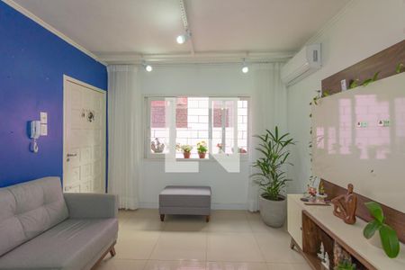 Sala de apartamento à venda com 3 quartos, 82m² em Marechal Rondon, Canoas