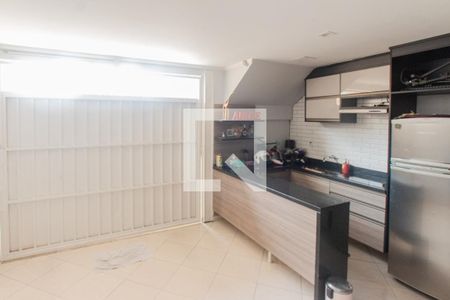Garagem de casa à venda com 3 quartos, 169m² em Vila Maria Alta, São Paulo
