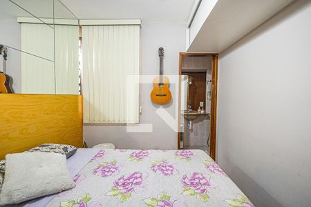 Suíte de casa para alugar com 3 quartos, 130m² em Santa Amelia, Belo Horizonte