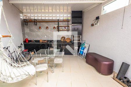 Área privativa e espaço Gourmet de casa para alugar com 3 quartos, 130m² em Santa Amelia, Belo Horizonte
