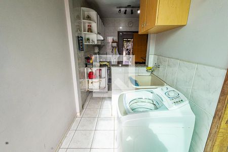 Area de serviço de casa para alugar com 3 quartos, 130m² em Santa Amelia, Belo Horizonte