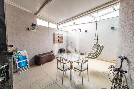 Área privativa e espaço Gourmet de casa para alugar com 3 quartos, 130m² em Santa Amelia, Belo Horizonte