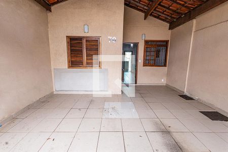 Garagem / 2 carros e moto de casa para alugar com 3 quartos, 130m² em Santa Amelia, Belo Horizonte