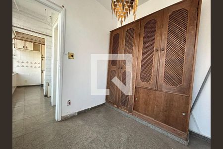 Casa à venda com 5 quartos, 340m² em Serra, Belo Horizonte