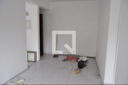 Sala de apartamento para alugar com 2 quartos, 42m² em Del Castilho, Rio de Janeiro