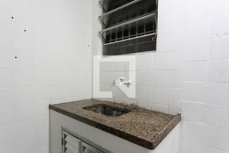 Sala / Cozinha de casa para alugar com 1 quarto, 37m² em Vila Formosa, São Paulo