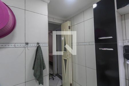 Banheiro de apartamento à venda com 2 quartos, 68m² em Fazenda da Juta, São Paulo