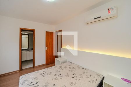 Suíte de apartamento à venda com 2 quartos, 66m² em Cristo Redentor, Porto Alegre