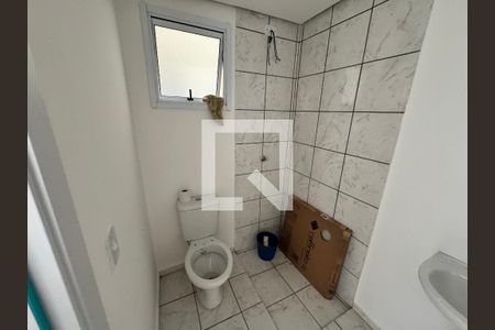 Banheiro de apartamento à venda com 2 quartos, 45m² em Campina, São Leopoldo