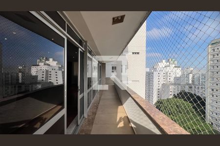 Varanda de apartamento à venda com 4 quartos, 380m² em Jardim Paulista, São Paulo