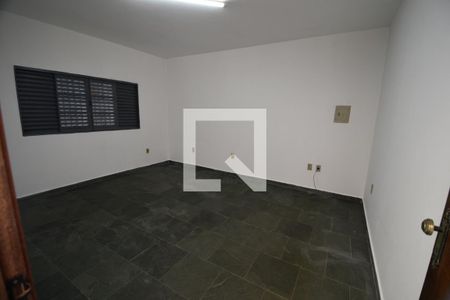 Casa à venda com 4 quartos, 166m² em Jardim Dom Bosco, Campinas