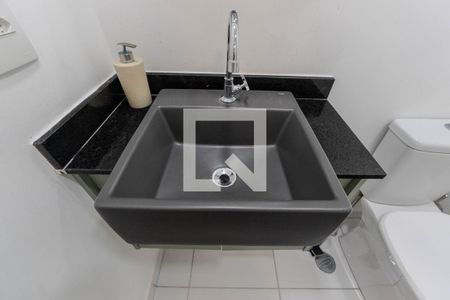 Banheiro de kitnet/studio à venda com 1 quarto, 26m² em Consolação, São Paulo