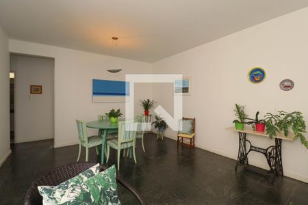 Sala de apartamento à venda com 3 quartos, 134m² em Pinheiros, São Paulo