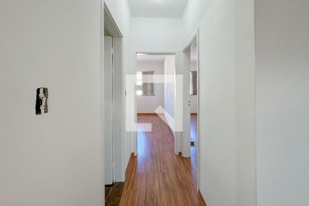 Corredor de apartamento à venda com 2 quartos, 112m² em Jardim da Gloria, São Paulo