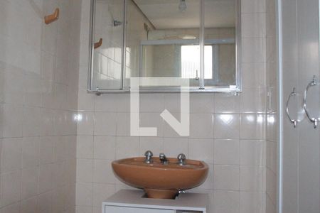 Banheiro de apartamento para alugar com 1 quarto, 37m² em Higienópolis, São Paulo