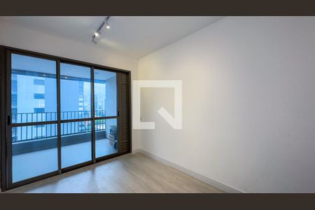 Sala e Cozinha de apartamento à venda com 2 quartos, 58m² em Santo Amaro, São Paulo