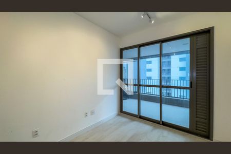 Sala e Cozinha de apartamento à venda com 2 quartos, 58m² em Santo Amaro, São Paulo