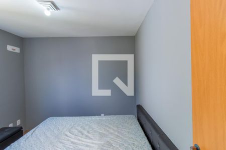 Quarto 1 de apartamento para alugar com 2 quartos, 38m² em Jardim Caiapia, Cotia