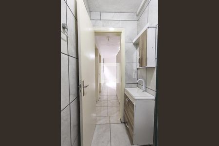 Banheiro de apartamento para alugar com 2 quartos, 60m² em Centro, São Leopoldo