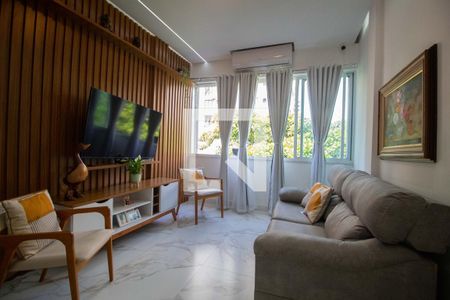 Sala de apartamento à venda com 2 quartos, 70m² em Gávea, Rio de Janeiro