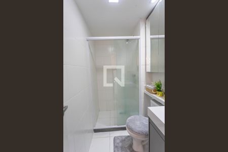 Banheiro  de apartamento à venda com 2 quartos, 45m² em Vila Santa Luzia, São Bernardo do Campo