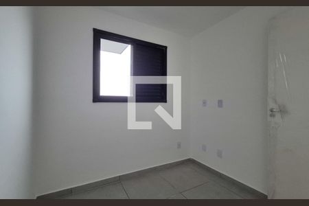 Quarto de apartamento à venda com 2 quartos, 43m² em Vila Progresso, Santo André