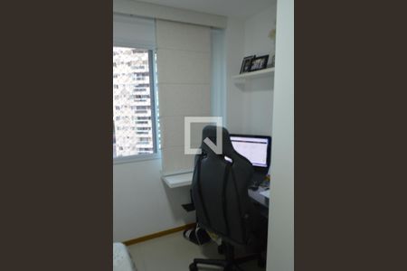  Quarto 1 de apartamento à venda com 3 quartos, 75m² em Jacarepaguá, Rio de Janeiro