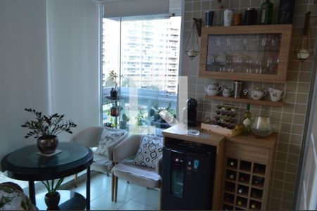Varanda Gourmet de apartamento à venda com 3 quartos, 75m² em Jacarepaguá, Rio de Janeiro