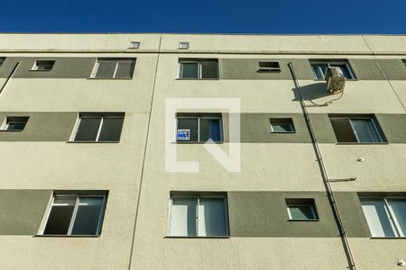 Fachada de apartamento para alugar com 2 quartos, 39m² em Parque Santa Fé, Porto Alegre