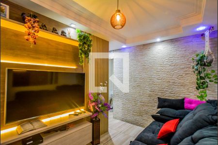 Sala de apartamento para alugar com 2 quartos, 50m² em Vila Aquilino, Santo André