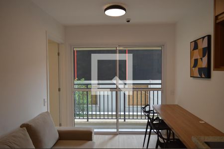 Sala  de kitnet/studio para alugar com 1 quarto, 37m² em Vila Mariana, São Paulo