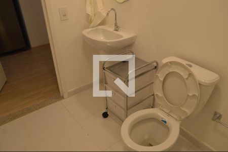 Banheiro de kitnet/studio para alugar com 1 quarto, 37m² em Vila Mariana, São Paulo