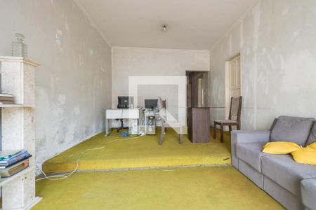 Casa à venda com 3 quartos, 250m² em Vila Monumento, São Paulo