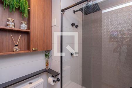 Banheiro de kitnet/studio para alugar com 1 quarto, 24m² em Vila Mariana, São Paulo
