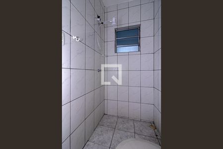 Banheiro de casa para alugar com 1 quarto, 45m² em Sacoma, São Paulo