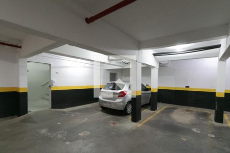 Garagem de apartamento à venda com 4 quartos, 98m² em Santa Rosa, Belo Horizonte