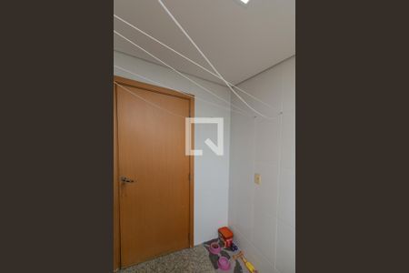 Área de Serviço de apartamento à venda com 4 quartos, 98m² em Santa Rosa, Belo Horizonte