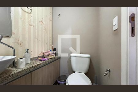 Lavabo Sala de Jantar de apartamento à venda com 4 quartos, 107m² em Vila Castelo, São Paulo