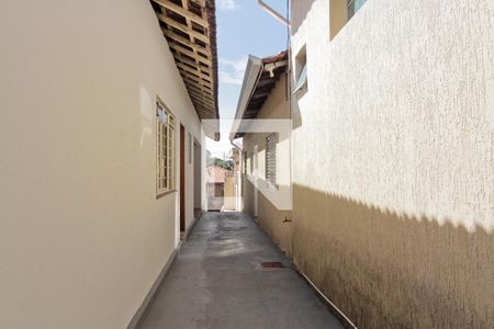 Área externa de casa à venda com 2 quartos, 320m² em Parque Sao Domingos, São Paulo