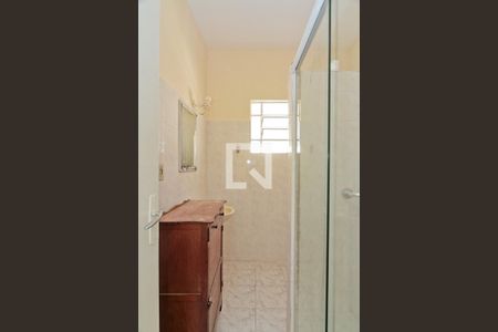 Banheiro de casa à venda com 2 quartos, 320m² em Parque Sao Domingos, São Paulo