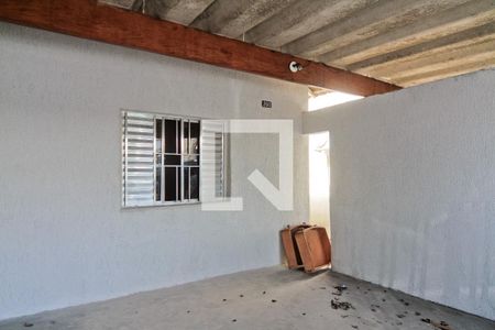 Área externa de casa à venda com 2 quartos, 320m² em Parque Sao Domingos, São Paulo