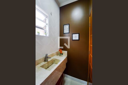 Lavabo de casa à venda com 3 quartos, 220m² em Jardim Sao Francisco, Guarulhos