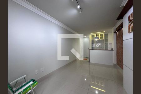 Sala de apartamento para alugar com 2 quartos, 63m² em Vila Assunção, Santo André