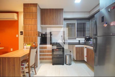 Cozinha de casa de condomínio à venda com 3 quartos, 100m² em Rondônia, Novo Hamburgo