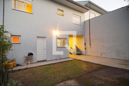 Quintal de casa de condomínio à venda com 3 quartos, 100m² em Rondônia, Novo Hamburgo
