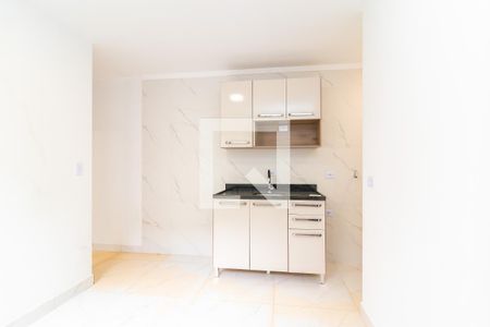 Sala/Cozinha de apartamento para alugar com 2 quartos, 35m² em Vila Campanela, São Paulo