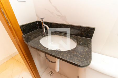Banheiro de apartamento para alugar com 2 quartos, 35m² em Vila Campanela, São Paulo